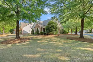 6902 Saranac Ln, Matthews, NC 28105 - Photo 31