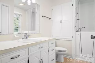 676 Sunridge Dr, Lincolnton, NC 28092 - Photo 17