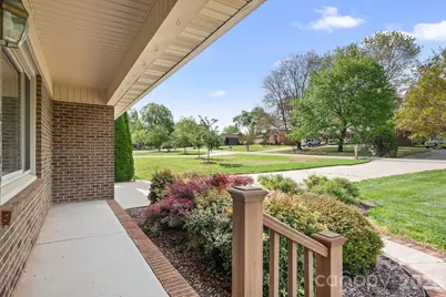 676 Sunridge Drive, Lincolnton, NC 28092 - Photo 29