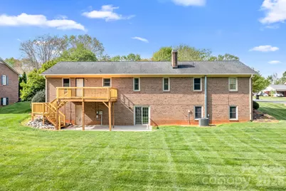 676 Sunridge Drive, Lincolnton, NC 28092 - Photo 33