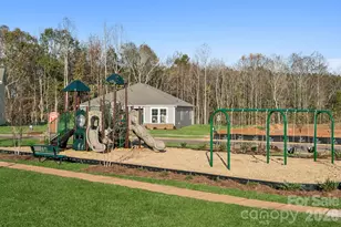 812 Hallman Br Ln, Lincolnton, NC 28092 - Photo 31