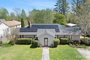 1614 Ridgewood Blvd, Hendersonville, NC 28791 - Photo 3