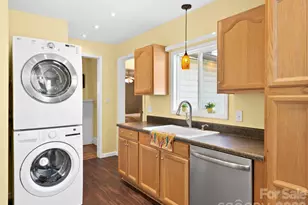 1614 Ridgewood Blvd, Hendersonville, NC 28791 - Photo 17