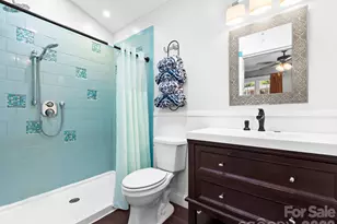 1614 Ridgewood Blvd, Hendersonville, NC 28791 - Photo 21