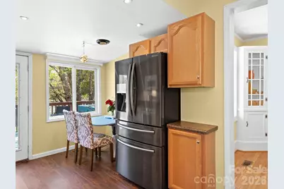 1614 Ridgewood Boulevard, Hendersonville, NC 28791 - Photo 15