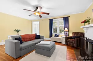 1614 Ridgewood Blvd, Hendersonville, NC 28791 - Photo 9