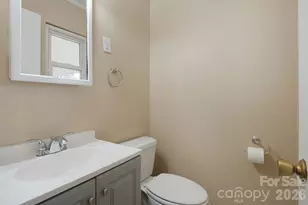 87 W Oakview Rd, Asheville, NC 28806 - Photo 17