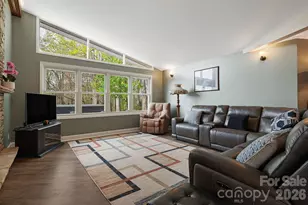 87 W Oakview Rd, Asheville, NC 28806 - Photo 5