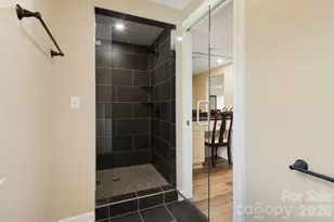 87 W Oakview Rd, Asheville, NC 28806 - Photo 27