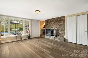 87 W Oakview Rd, Asheville, NC 28806 - Photo 29