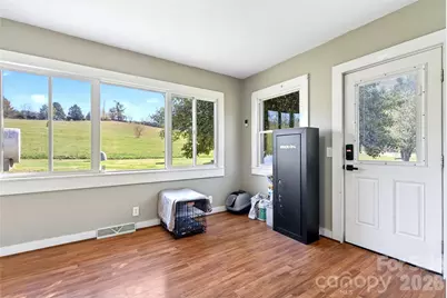 1511 White Oak Road, Bakersville, NC 28705 - Photo 19