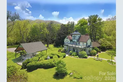 204 Lawson Street, Hot Springs, NC 28743 - Photo 3