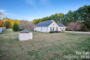 2120 Tryon Courthouse Rd, Bessemer City, NC 28016 - Photo 31