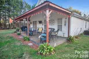 2120 Tryon Courthouse Rd, Bessemer City, NC 28016 - Photo 5