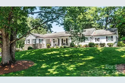 842 North Center Street, Hickory, NC 28601 - Photo 1