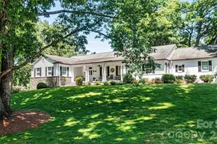 842 N Center St, Hickory, NC 28601 - Photo 1