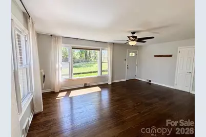 20 White Squirrel Lane, Hendersonville, NC 28739 - Photo 7