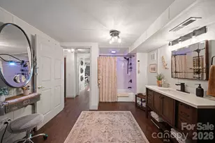 25 View Ridge Pkwy, Leicester, NC 28748 - Photo 19
