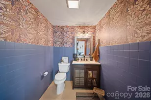 25 View Ridge Pkwy, Leicester, NC 28748 - Photo 15