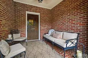 204 S Laurel Ave, Charlotte, NC 28207 - Photo 3