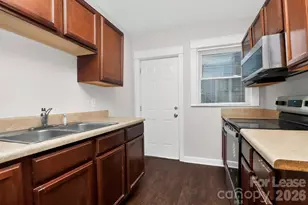 420 Plymouth Ave, Charlotte, NC 28206 - Photo 13