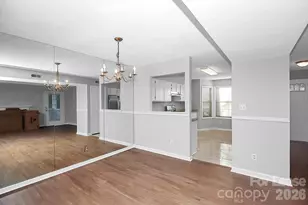 5823 Green Forest Dr, Charlotte, NC 28212 - Photo 7