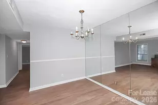 5823 Green Forest Dr, Charlotte, NC 28212 - Photo 9