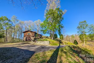 572 Pleasant Valley Rd, Burnsville, NC 28714 - Photo 37
