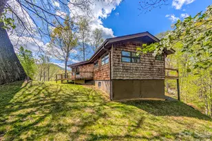 572 Pleasant Valley Rd, Burnsville, NC 28714 - Photo 35