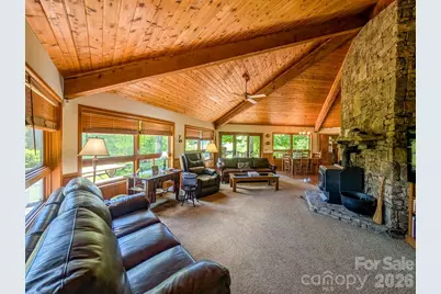 572 Pleasant Valley Road, Burnsville, NC 28714 - Photo 19
