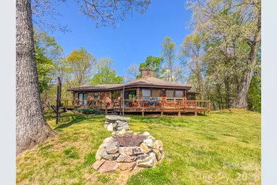 572 Pleasant Valley Road, Burnsville, NC 28714 - Photo 9