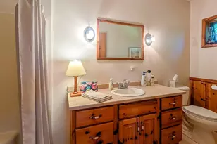 572 Pleasant Valley Rd, Burnsville, NC 28714 - Photo 29