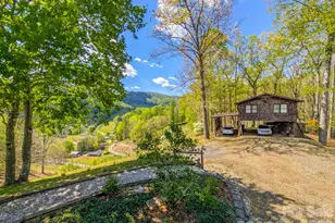 572 Pleasant Valley Rd, Burnsville, NC 28714 - Photo 37