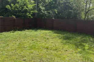 301 Goff St, Charlotte, NC 28208 - Photo 13