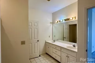 311 E Landing Dr, Jefferson, NC 28640 - Photo 9