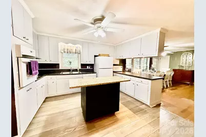 407 Pine Street, Fort Mill, SC 29715 - Photo 13