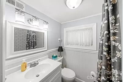 421 Tywood Street NE, Lenoir, NC 28645 - Photo 23