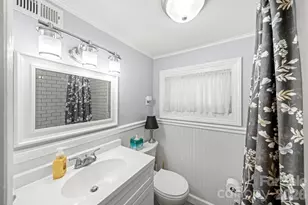 421 Tywood St NE, Lenoir, NC 28645 - Photo 23