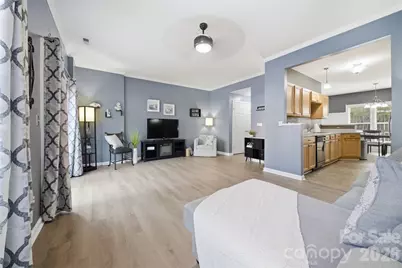 12235 Jessica Place, Charlotte, NC 28269 - Photo 5