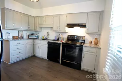 2705 N Center Street #36, Hickory, NC 28601 - Photo 3