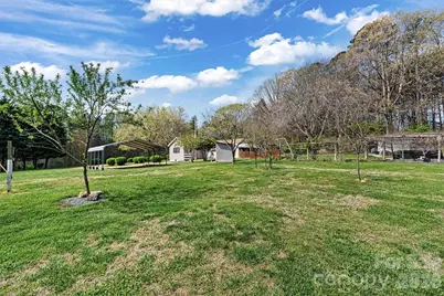1600 Wooten Street, Catawba, NC 28609 - Photo 13