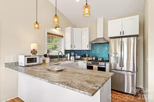 155 Wrenlock Dr, Marion, NC 28752 - Photo 21