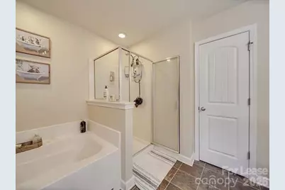 5657 Tipperlinn Way, Charlotte, NC 28278 - Photo 13