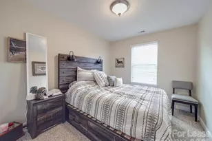 5657 Tipperlinn Way, Charlotte, NC 28278 - Photo 9