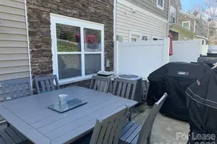 5657 Tipperlinn Way, Charlotte, NC 28278 - Photo 23