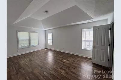 1701 Wilburn Park Lane NW, Charlotte, NC 28269 - Photo 19