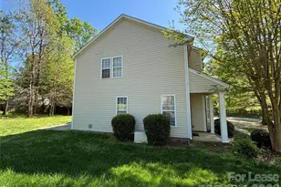 1701 Wilburn Park Ln NW, Charlotte, NC 28269 - Photo 35