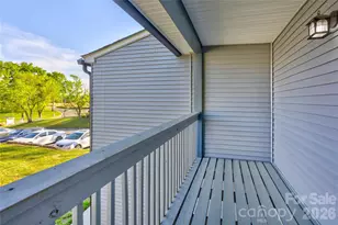 6608 Point Comfort Ln, Charlotte, NC 28226 - Photo 19