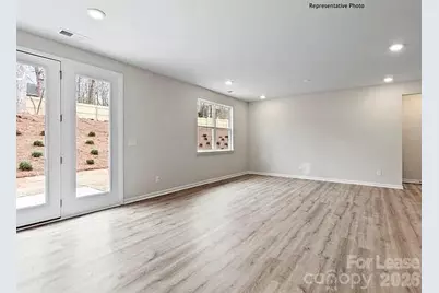 3352 Bluff Hill Lane, Charlotte, NC 28215 - Photo 3