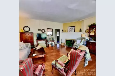 121 Ohara Circle, Hendersonville, NC 28739 - Photo 7